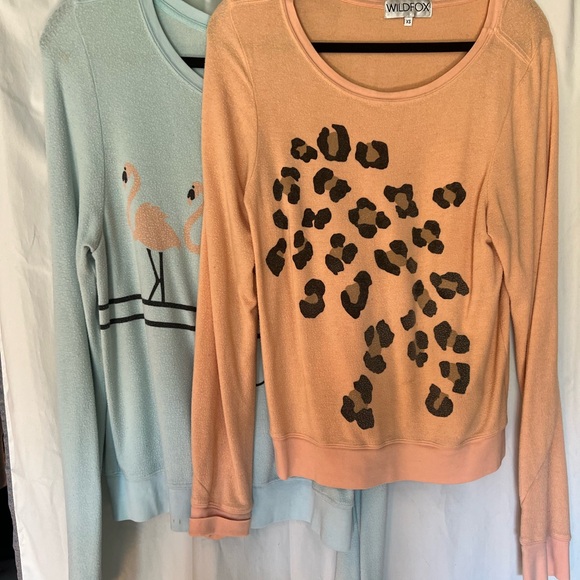 2 Wildfox Peach and Light Blue Sweaters - Picture 1 of 3